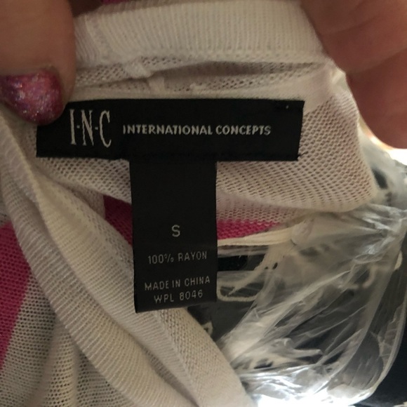 INC International Concepts size small pink & white waterfall front sweater - Picture 6 of 7